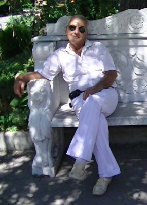 Viktor, 67, Russia, Krasnoperekopsk