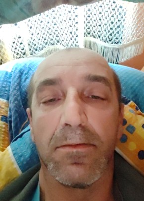 Mihai, 46, Romania, Sibiu