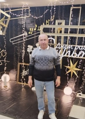 Михаил из Узловаи 18 лет