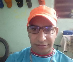 Alex, 38, Villa Dolores