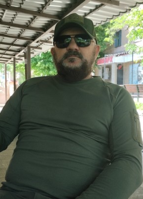 Олег, 45, Україна, Шахтарськ