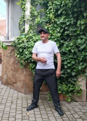 Александр из Новосибирска 29 лет