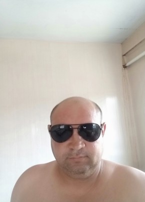 Александр, 42, Россия, Алагир