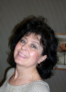 Zhanna , 63, République Française, Issy-les-Moulineaux