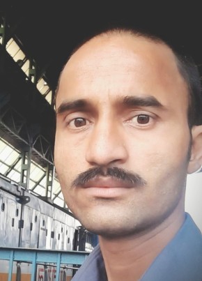 Sonu Kumar, 25, India, Delhi