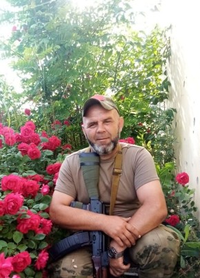 Анатолий, 45, Россия, Нижнегорский