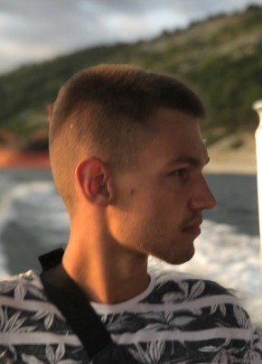 Кирилл из Калуги 25 лет
