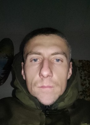 Павел, 31, Россия, Калязин