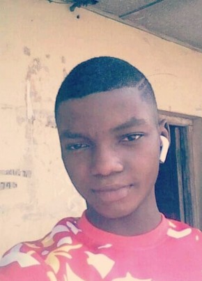 Newton Cisco, 23, Nigeria, Lagos