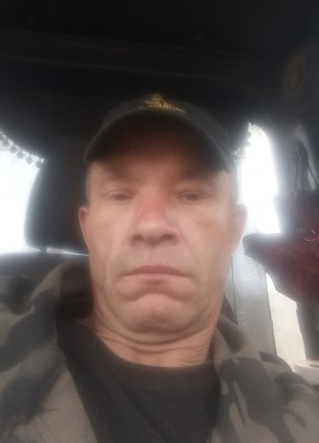 Николай из Берасьце 49 лет