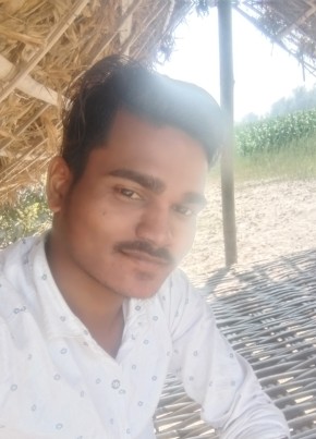 Manoj Kumar, 18, India, Ahmedabad