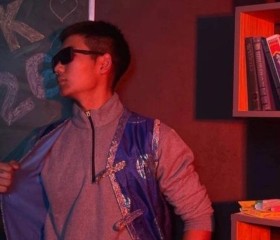 Bear, 18, Kyzyl