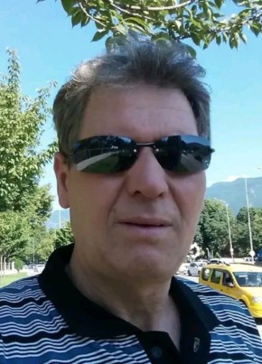 Adem из Bursa 58 лет