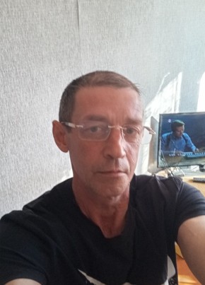 Владимир из Куйбышева 51 год