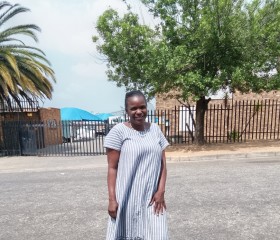 Emma, 47, Johannesburg