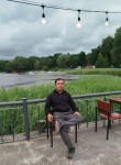 Alamkhon, 42, Riga