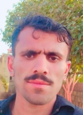 RAMZAN, 21, Pakistan, Hyderabad