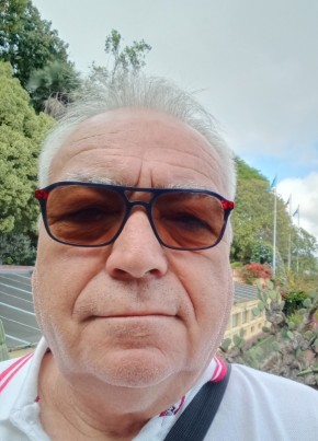 Jota из Bordeaux 67 лет