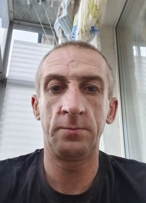 Александр Панов из Нижнего Тагила 44 года