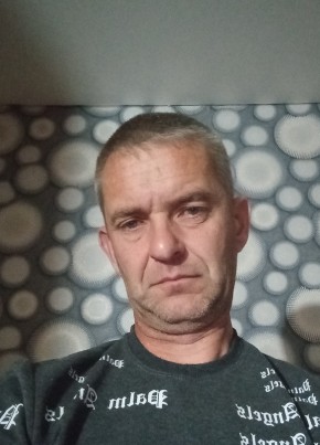Александр, 43, Россия, Дергачи