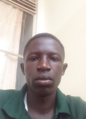 Moses, 20, Uganda, Mbale
