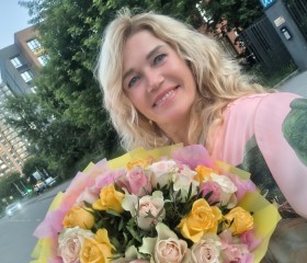 Valentina, 60, Perm