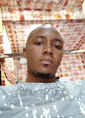 Boniface, 37, Republic of Cameroon, Douala