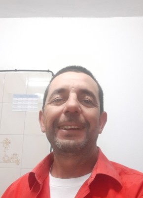 Hector Tejeira, 48, República Oriental del Uruguay, Montevideo