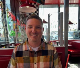 Justin, 45, Los Angeles