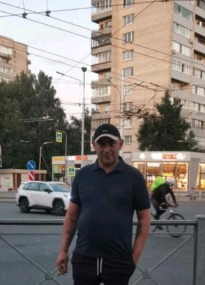 Евгений из Гатчины 40 лет