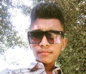 Chauhan Gopal si, 19 лет, Ahmedabad