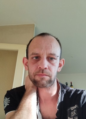 Thomas, 37, Bundesrepublik Deutschland, Halle-Neustadt