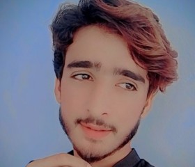 Malik malik, 22, Kamar Mushani