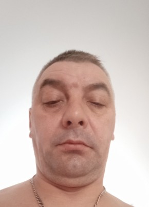 Сега из Новоуральска 21 год