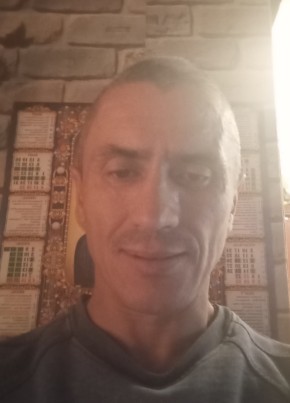 Николай из Екатеринбурга 42 года