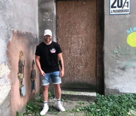 Miki, 23, Billdal