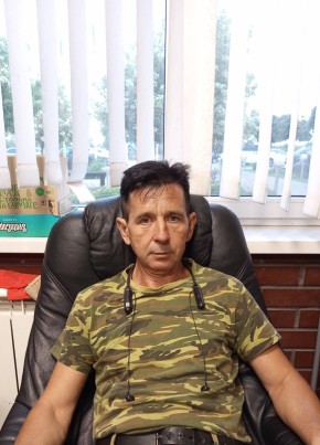 Александр из Кропоткина 45 лет