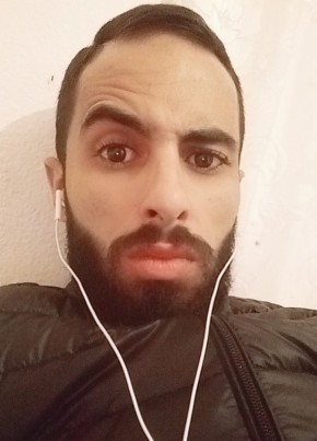 Kais, 34, People’s Democratic Republic of Algeria, Tébessa