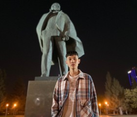 Олег, 20 лет, Новосибирск