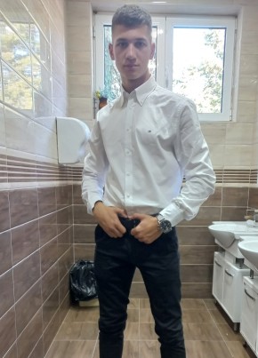 Nikola, 25, Србија, Нови Сад