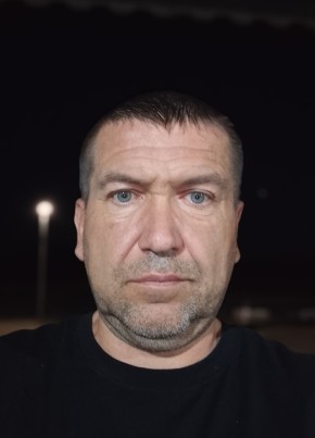 Максим