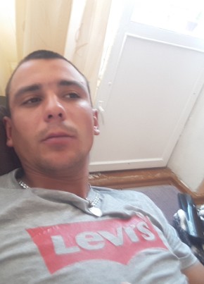 Дмитрий, 29, Россия, Ялта