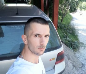 Admir, 32, Sarajevo