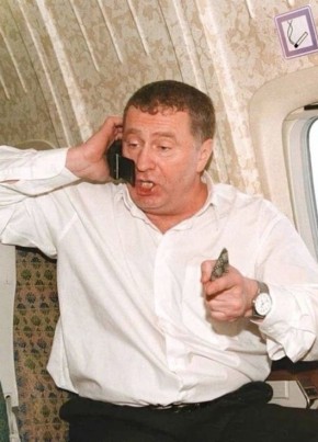 Михаил из Усинска 23 года