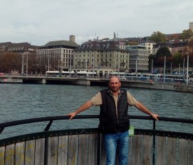 Роман, 46 лет, Budapest
