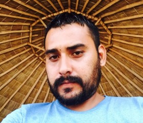 roman, 35, Manzanillo