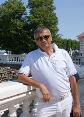 Михаил Петров, 55, Россия, Москва