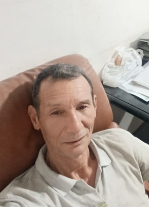 Marat Akmuratov из Chirchiq 62 года