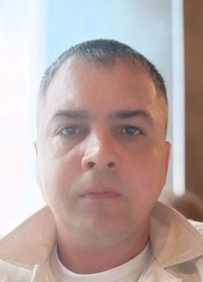 Станислав из Омска 44 года