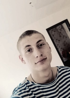 Павел, 20, Россия, Минусинск